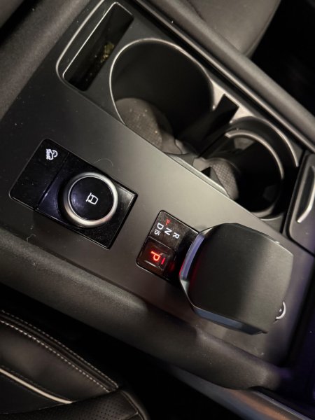 2024 Land Rover Discovery - photo 16
