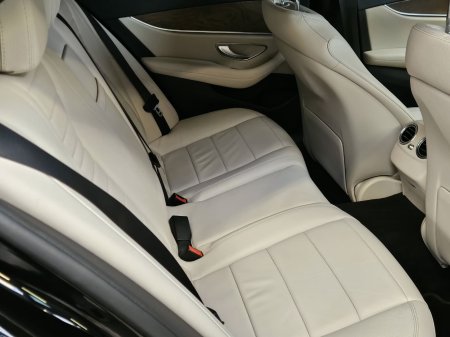 2020 Mercedes-Benz E-Class - photo 6
