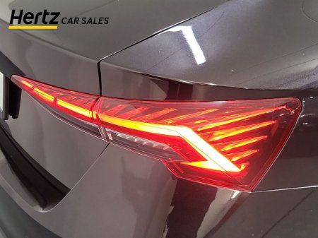 2025 Skoda Octavia - photo 8