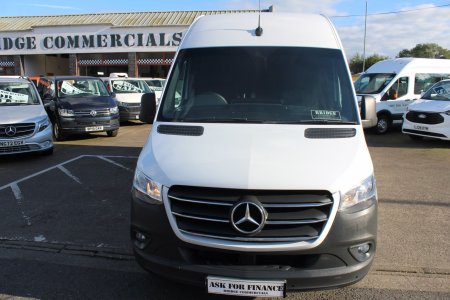 2024 Mercedes-Benz Sprinter - photo 11