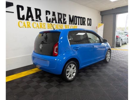 2015 Volkswagen up! - photo 3