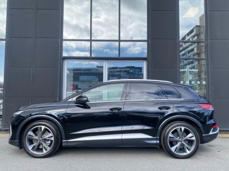 2026 Audi Q4 e-tron - photo 8