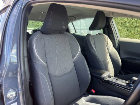 2023 Toyota Prius - photo 11