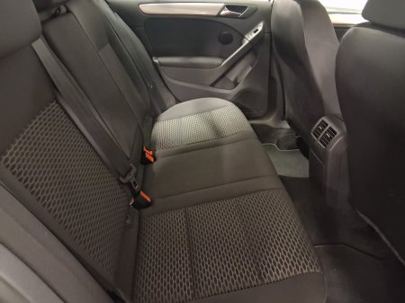 2011 Volkswagen Golf - photo 8