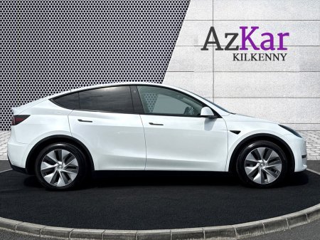 2023 Tesla Model Y - photo 10
