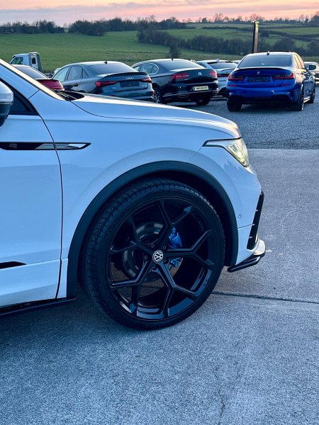 2020 Volkswagen Tiguan - photo 8