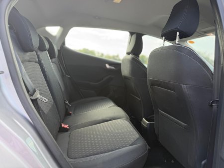 2018 Ford Fiesta - photo 15