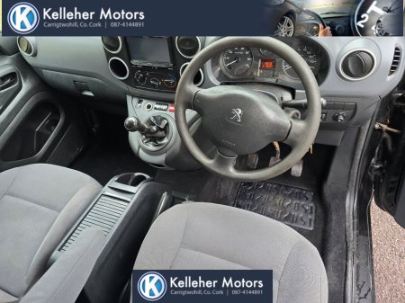 2012 Peugeot Partner - photo 9
