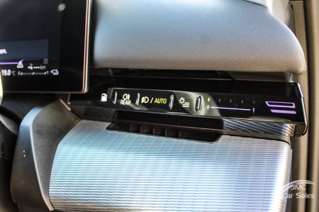 2024 BMW 3-Series - photo 25