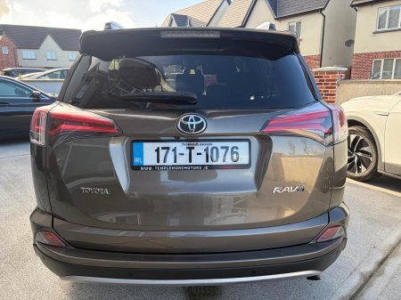 2017 Toyota RAV4 - photo 10