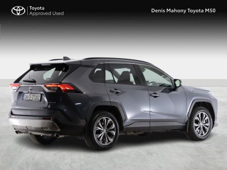 2024 Toyota RAV4 - photo 2
