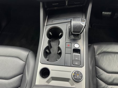 2019 Volkswagen Touareg - photo 9