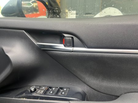 2018 Toyota Camry - photo 15