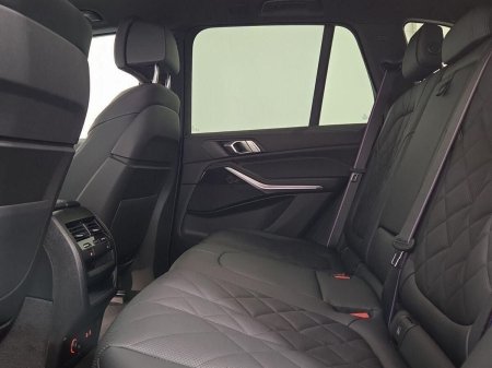 2025 BMW X5 - photo 11