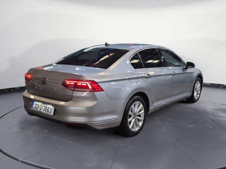 2022 Volkswagen Passat - photo 5