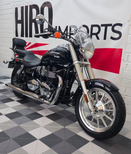 2010 Triumph Bonneville - photo 24