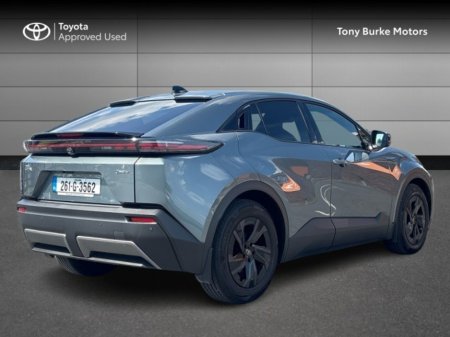 2026 Toyota C-HR - photo 2
