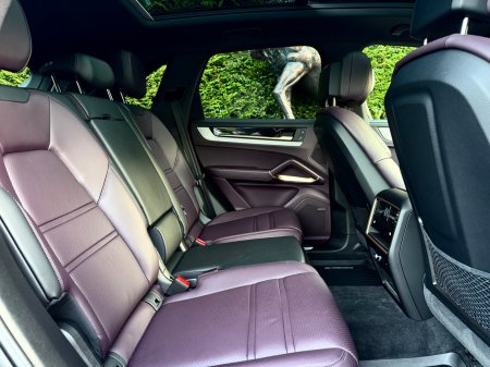 2024 Porsche Cayenne - photo 7