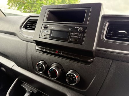 2021 Opel Movano - photo 13