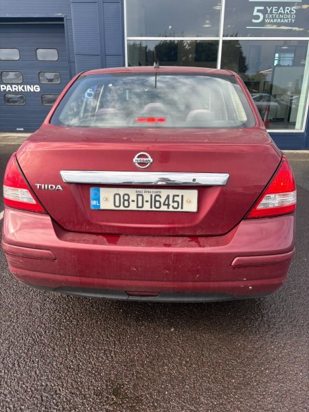 2008 Nissan Tiida - photo 2