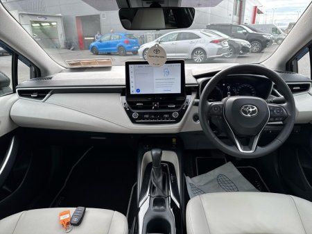 2024 Toyota Corolla - photo 8