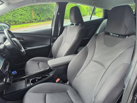 2020 Toyota Prius - photo 14