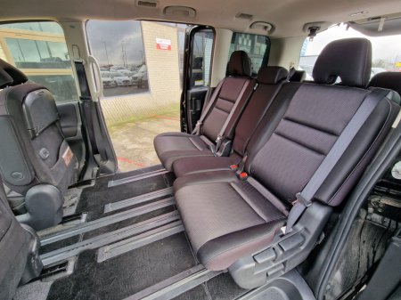 2017 Nissan Serena - photo 17