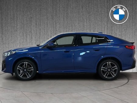 2026 BMW iX2 - photo 3