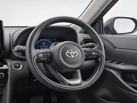 2026 Toyota Yaris Cross - photo 9