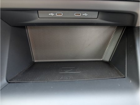 2024 Volkswagen Golf - photo 17
