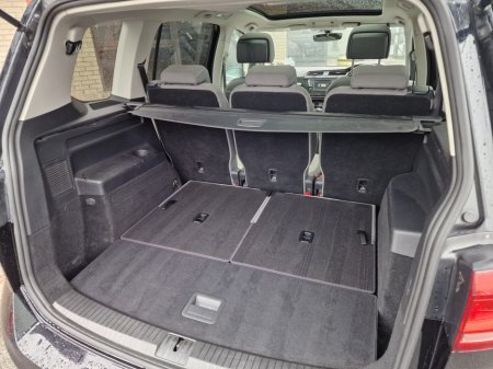 2017 Volkswagen Touran - photo 2