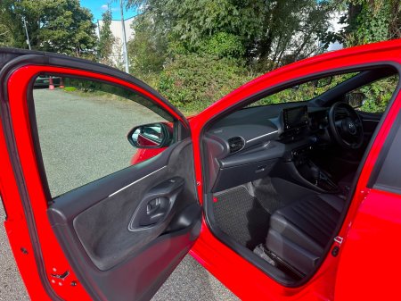 2022 Toyota Yaris - photo 15