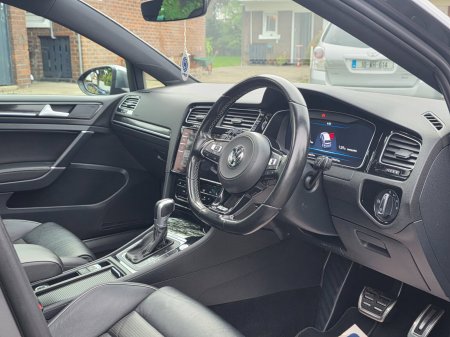 2019 Volkswagen Golf - photo 19