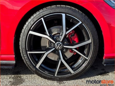 2019 Volkswagen Golf - photo 9
