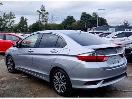 2017 Honda Grace - photo 6