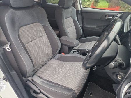 2018 Toyota Auris - photo 6