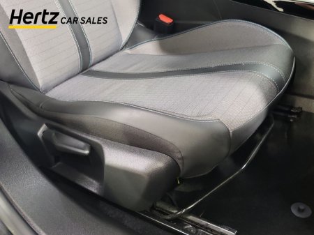 2023 Peugeot 2008 - photo 20