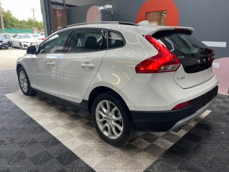 2017 Volvo V40 - photo 5