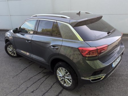2021 Volkswagen T-Roc - photo 10