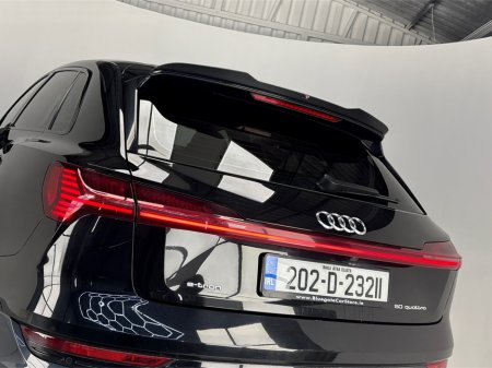 2020 Audi e-tron - photo 12