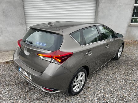 2018 Toyota Auris - photo 4