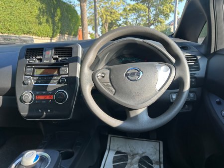 2018 Nissan Leaf - photo 16