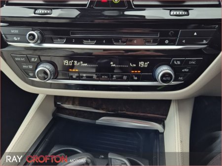 2019 BMW 5-Series - photo 13