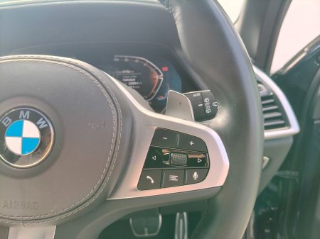 2023 BMW X5 - photo 18