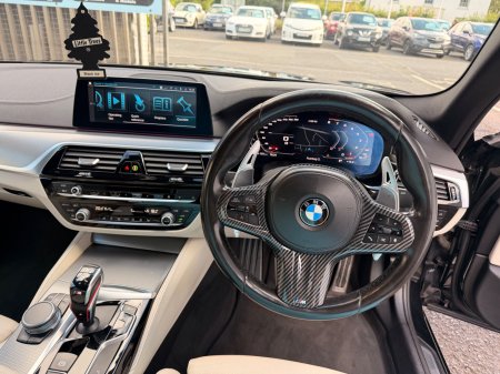 2020 BMW 5-Series - photo 10