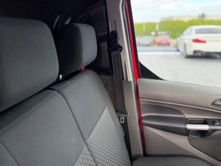 2021 Ford Transit Connect - photo 32