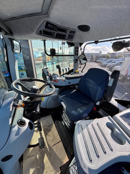 2024 New Holland T6.155 - photo 5