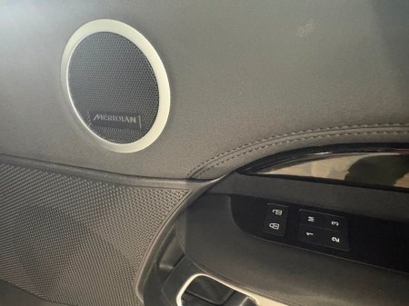 2023 Land Rover Discovery - photo 24
