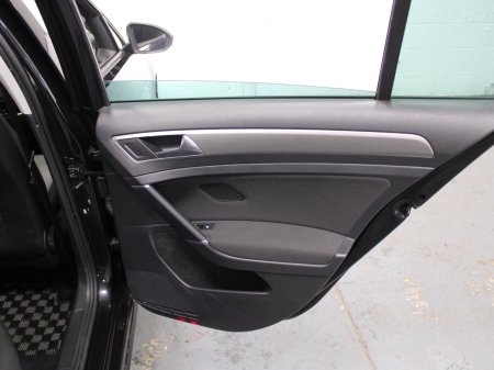 2017 Volkswagen Golf - photo 26