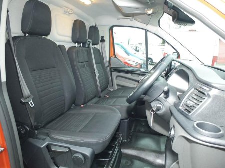 2022 Ford Transit Custom - photo 17